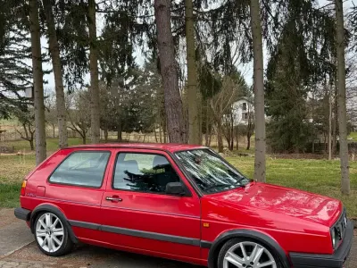 Używany VW Golf II 72 KM (52 kW) 1990 Czerwony Hatchback