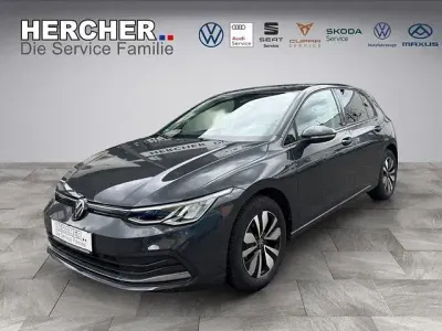 Gebraucht VW Golf VIII Move 110 PS (80 kW) 2024 Grau Limousine