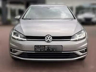 Gebraucht VW Golf VII Join 150 PS (110 kW) 2018 Silber metallic