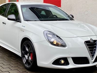 gebraucht Alfa Romeo Giulietta Collezione Aut. Klimaaut,Leder,PDC,Shz