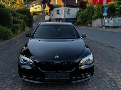BMW 750