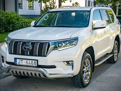 Gebraucht Toyota Land Cruiser Basis 177 PS (130 kW) 2018 Weiß SUV