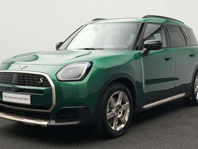 Grün Gebraucht 2025 Mini Countryman Favoured SUV | 42.370 € (Guter Preis)