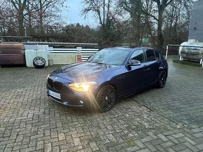 Blau Gebraucht 2011 BMW 118 Performance Kleinwagen | 5.300 € (Guter Preis)