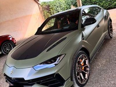 Grün Gebraucht 2024 Lamborghini Urus SUV | 269.950 €