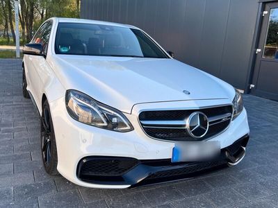 gebraucht Mercedes E63S AMG AMGV8-Biturbo 585 PS, Allrad, Drivers Package