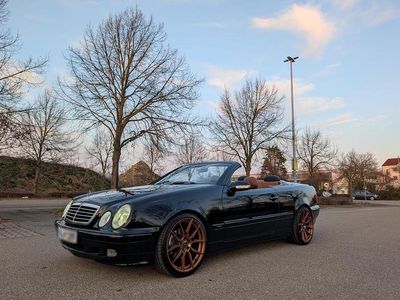 Second-hand Mercedes CLK230 197 CP (144 kW) 2000 Negru Cabrio