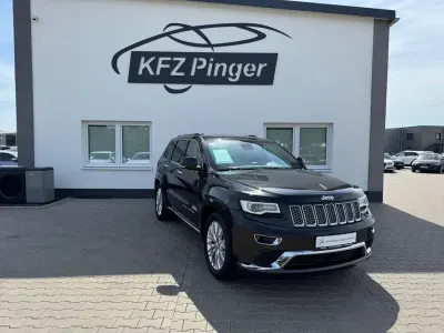Gebraucht Jeep Grand Cherokee Summit 250 PS (183 kW) 2016 Schwarz SUV