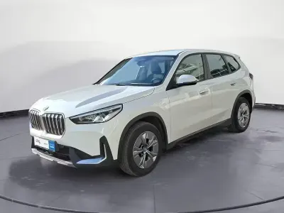 Używany BMW iX1 Performance 230 kW (313 KM) 2022 Biały SUV