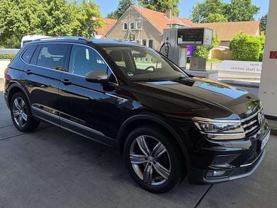 Gebraucht VW Tiguan Allspace Highline 200 PS (147 kW) 2021 Deep black SUV