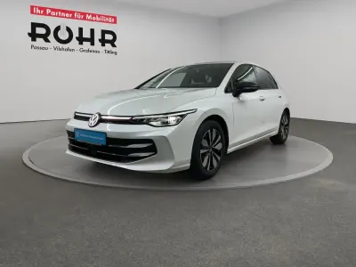Brugt VW Golf VIII Life 150 HK (110 kW) 2025 Hvid Sedan
