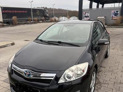 Schwarz Gebraucht 2011 Toyota Auris Hybrid Kleinwagen | 6.600 € (Etwas zu teuer)