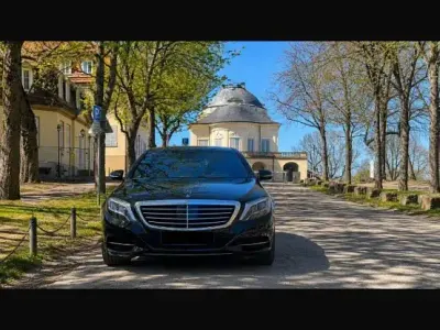 Używany Mercedes S500 455 KM (334 kW) 2014 Czarny Sedan/Limuzyna