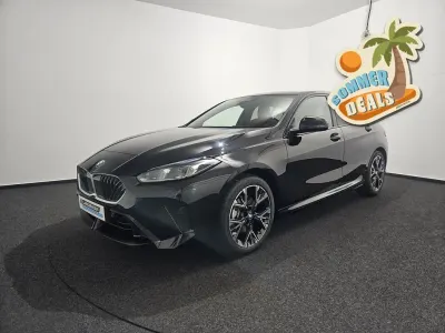 Neu BMW 120 M Sport 163 PS (119 kW) 2026 Schwarz Kleinwagen