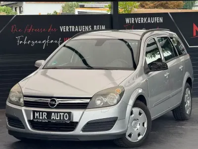 Gebraucht Opel Astra Edition 120 PS (88 kW) 2007 Silber Limousine