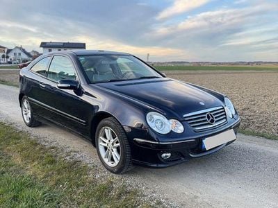 Gebraucht Mercedes CL180 143 PS (105 kW) 2006 Blau Coupé
