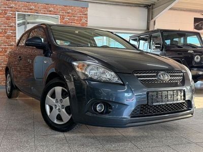 Gebraucht Kia Ceed 116 PS (85 kW) 2008 Grau Kleinwagen