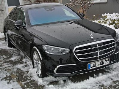 Gebraucht Mercedes S350 313 PS (230 kW) 2024 Schwarz Limousine