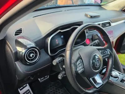 Brugt MG ZS