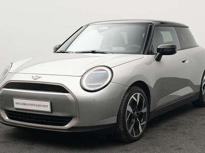Gebraucht Mini Cooper Favoured 135 kW (184 PS) 2025 Grau Kleinwagen