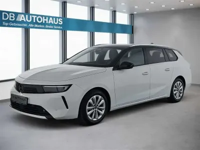 Gebraucht Opel Astra Business Elegance 131 PS (96 kW) 2024 Weiß Kleinwagen