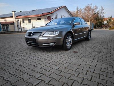 Gebraucht VW Phaeton 239 PS (175 kW) 2009 Braun Limousine