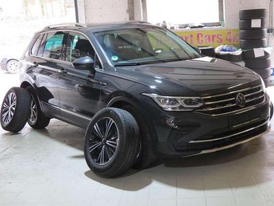 Gebraucht VW Tiguan Elegance 150 PS (110 kW) 2022 Grau SUV