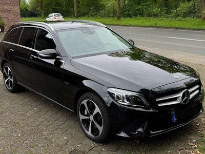 gebraucht Mercedes C300e T 9G-TRONIC Avantgarde Multibeam 8fach Spurhalte