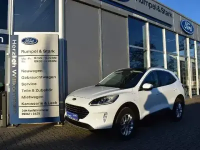 Używany Ford Kuga Titanium X 224 KM (164 kW) 2022 Biały SUV