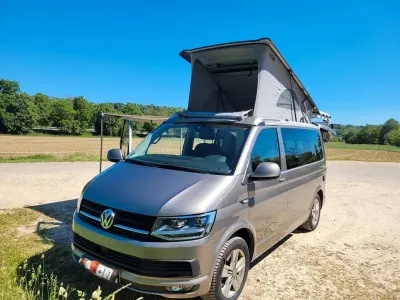 Gebraucht VW California Beach 150 PS (110 kW) 2019 Beige Van