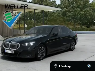 Gebraucht BMW 530e M Sport 299 PS (219 kW) 2025 Schwarz Limousine