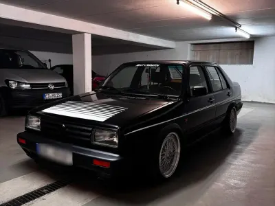 Brugt VW Jetta 90 HK (66 kW) 1992 Sort Sedan