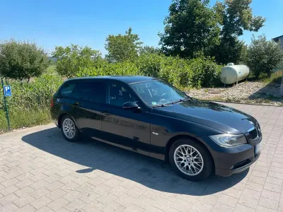 Gebraucht BMW 320 150 PS (110 kW) 2007 Schwarz Kombi