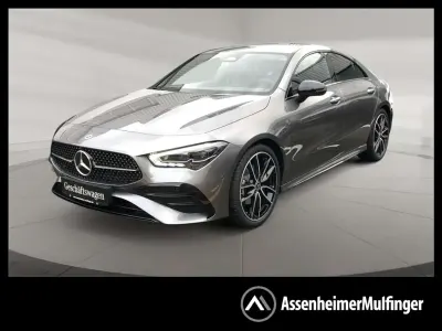 Gebraucht Mercedes CLA180 AMG 136 PS (100 kW) 2026 Metalliclack mountaingrau Limousine