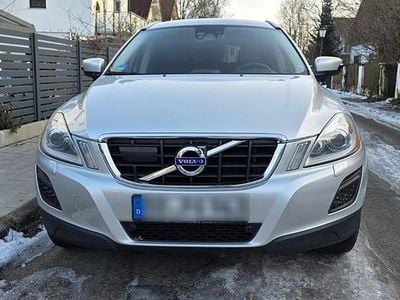 Gebraucht Volvo XC60 164 PS (120 kW) 2010 Silber SUV