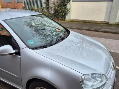Gebraucht VW Golf IV Comfortline 116 PS (85 kW) 2004 Silber Limousine