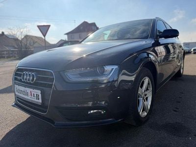 Blau Gebraucht 2014 Audi A4 Ambiente Kombi | 8.950 € (Guter Preis)