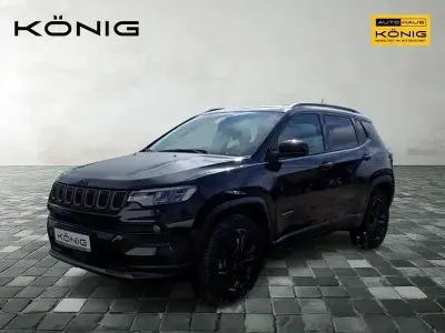 Second-hand Jeep Compass 239 CP (175 kW) 2022 Negru SUV