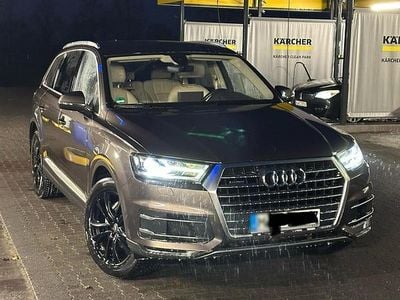 Gebraucht Audi Q7 S-Line 272 PS (200 kW) 2016 Grün SUV