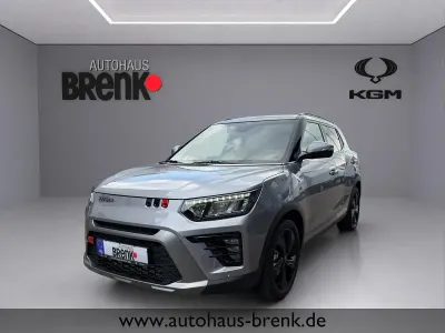 Nuova KGM Tivoli 163 CV (119 kW) 2026 Iron metal SUV