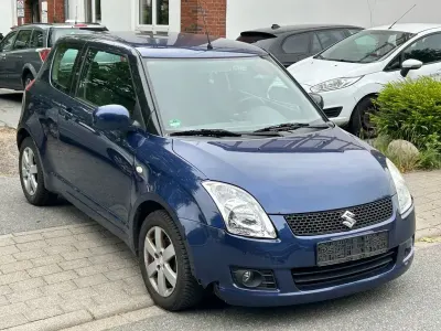 Gebraucht Suzuki Swift 92 PS (67 kW) 2009 Blau Kleinwagen