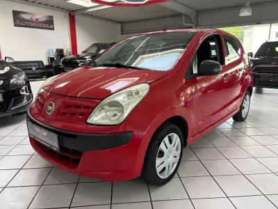 Gebraucht Nissan Pixo Visia 68 PS (50 kW) 2011 Rot Kleinwagen