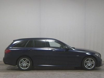 Gebraucht Mercedes C220 AMG line 194 PS (142 kW) 2021 Blau Kombi