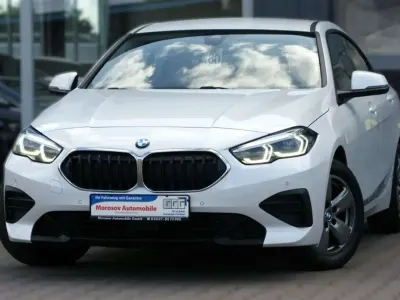 Gebraucht BMW 216 Advantage 116 PS (85 kW) 2023 Mineralweiß metallic Coupé