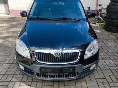 Skoda Roomster Scout