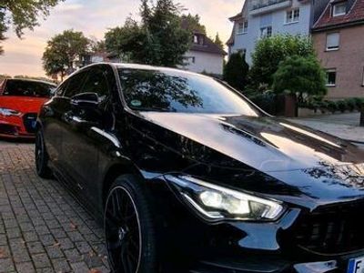 Mercedes CLA250e Shooting Brake