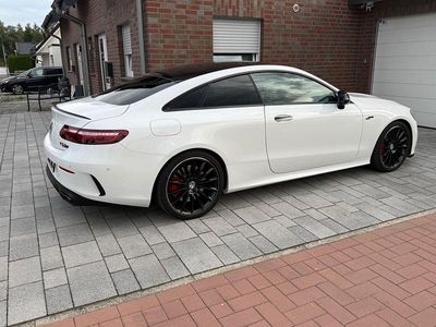 Weiß Gebraucht 2024 Mercedes E53 AMG AMG Coupé | 86.500 €