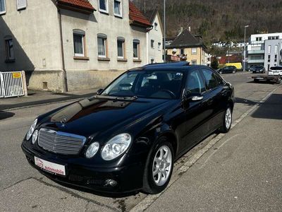 gebraucht Mercedes E200 E200 Kompressor, Top ! Ahk, Navi !