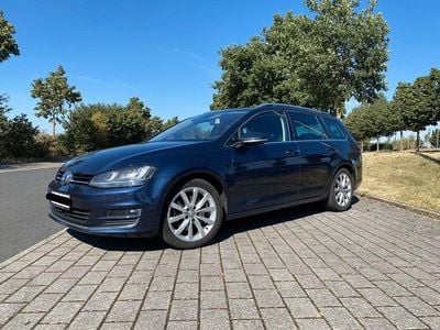 Blau Gebraucht 2014 VW Golf VII Highline Kombi | 13.888 € (Teuer)