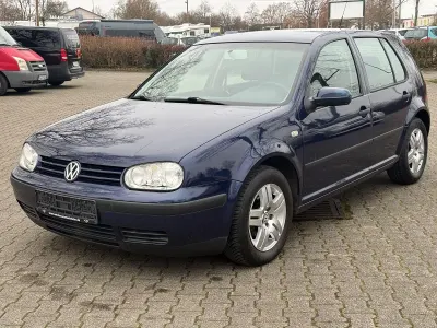 Gebraucht VW Golf IV 75 PS (55 kW) 2002 Blau Limousine